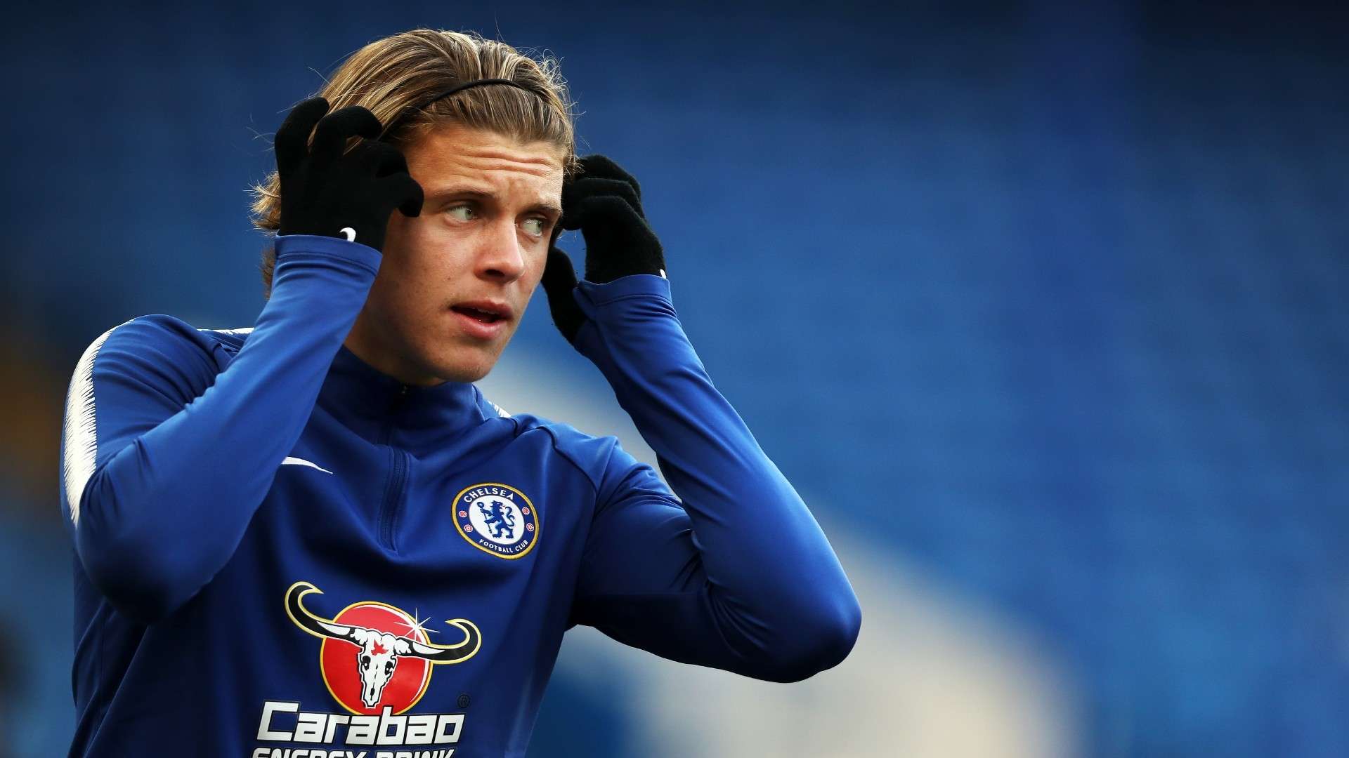 男足面对多 男足面对多